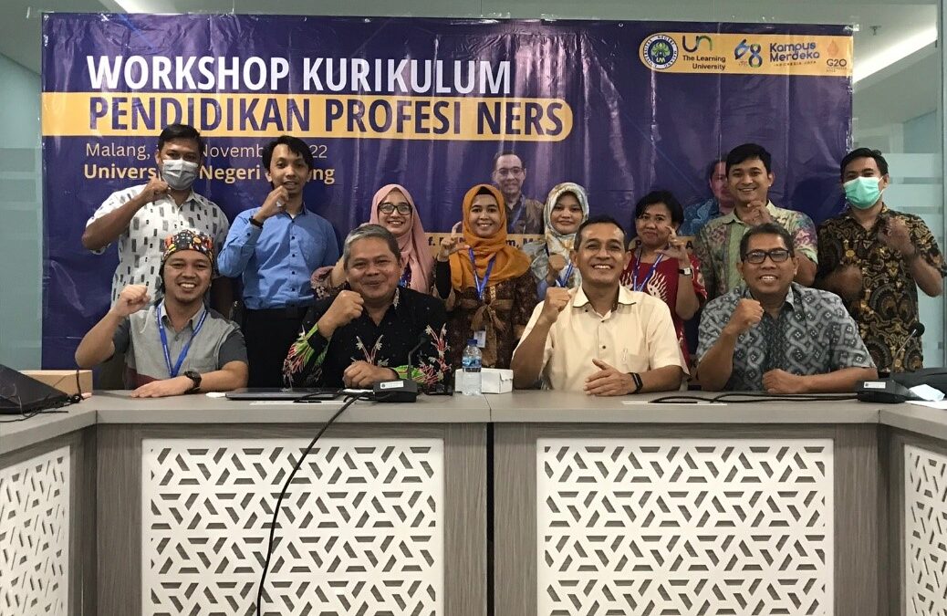 Workshop Kurikulum Keperawatan Unversitas Negeri Malang
