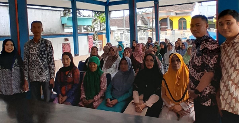 Dosen Keperawatan FK UM Berikan Pelatihan bagi Pendamping Keluarga ODGJ di Desa Wonorejo sebagai Langkah Nyata dalam Merubah Stigma
