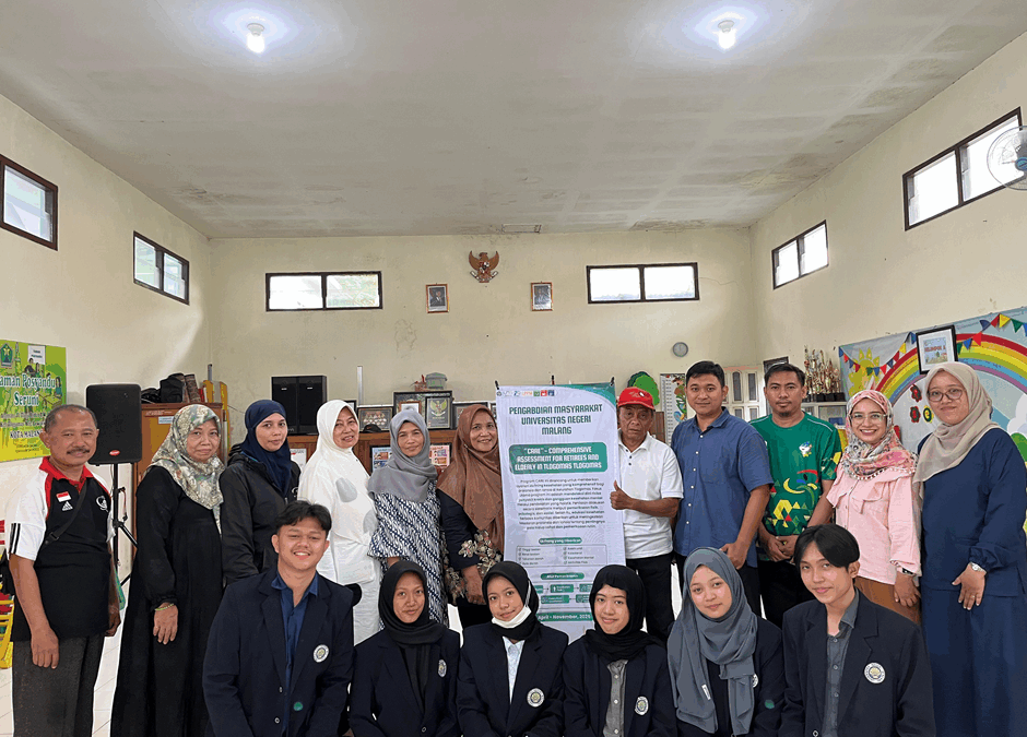 DOSEN UNIVERSITAS NEGERI MALANG GELAR SKRINING KESEHATAN KOMPREHENSIF UNTUK LANSIA DI TLOGOMAS